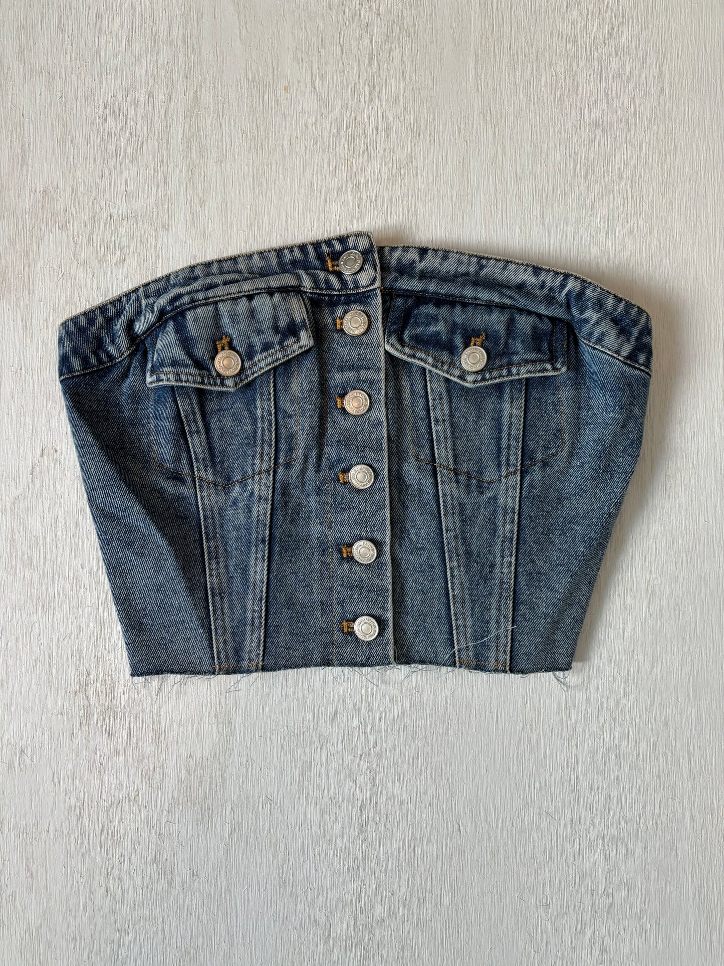 DEVEAN DENIM TOP